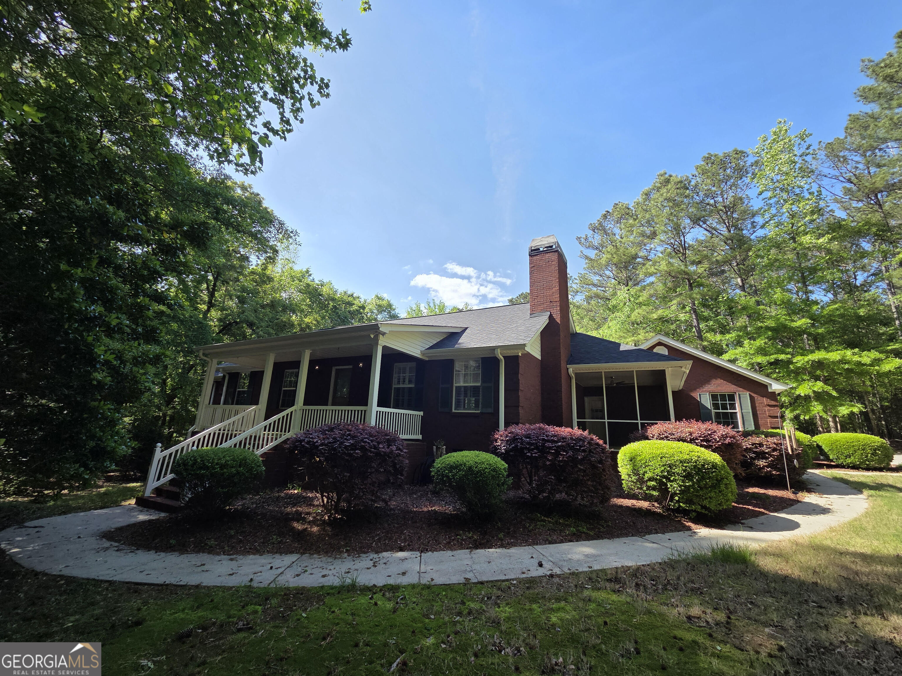 453 Jackson Lake Inn RD