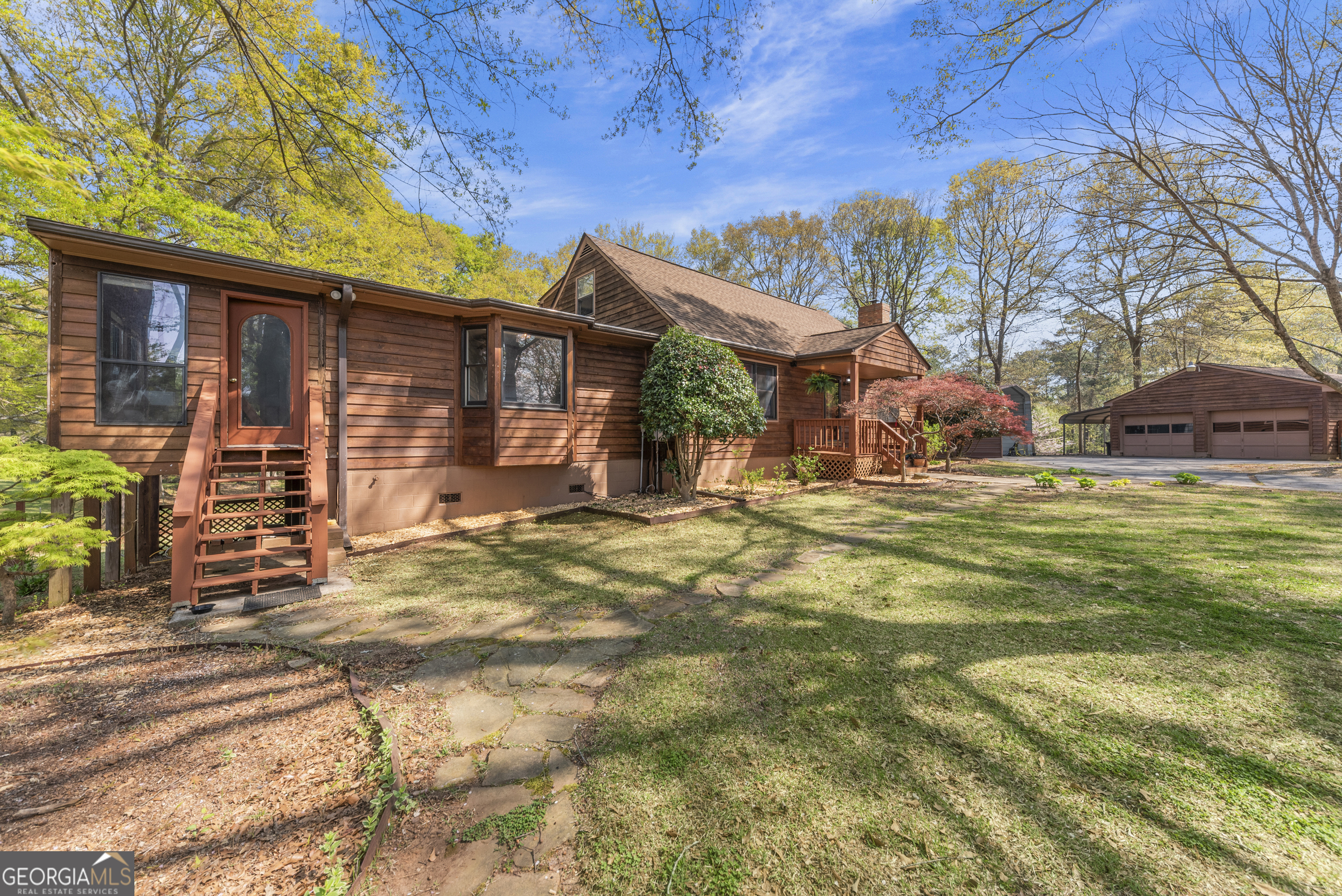 1641 Flat Rock RD
