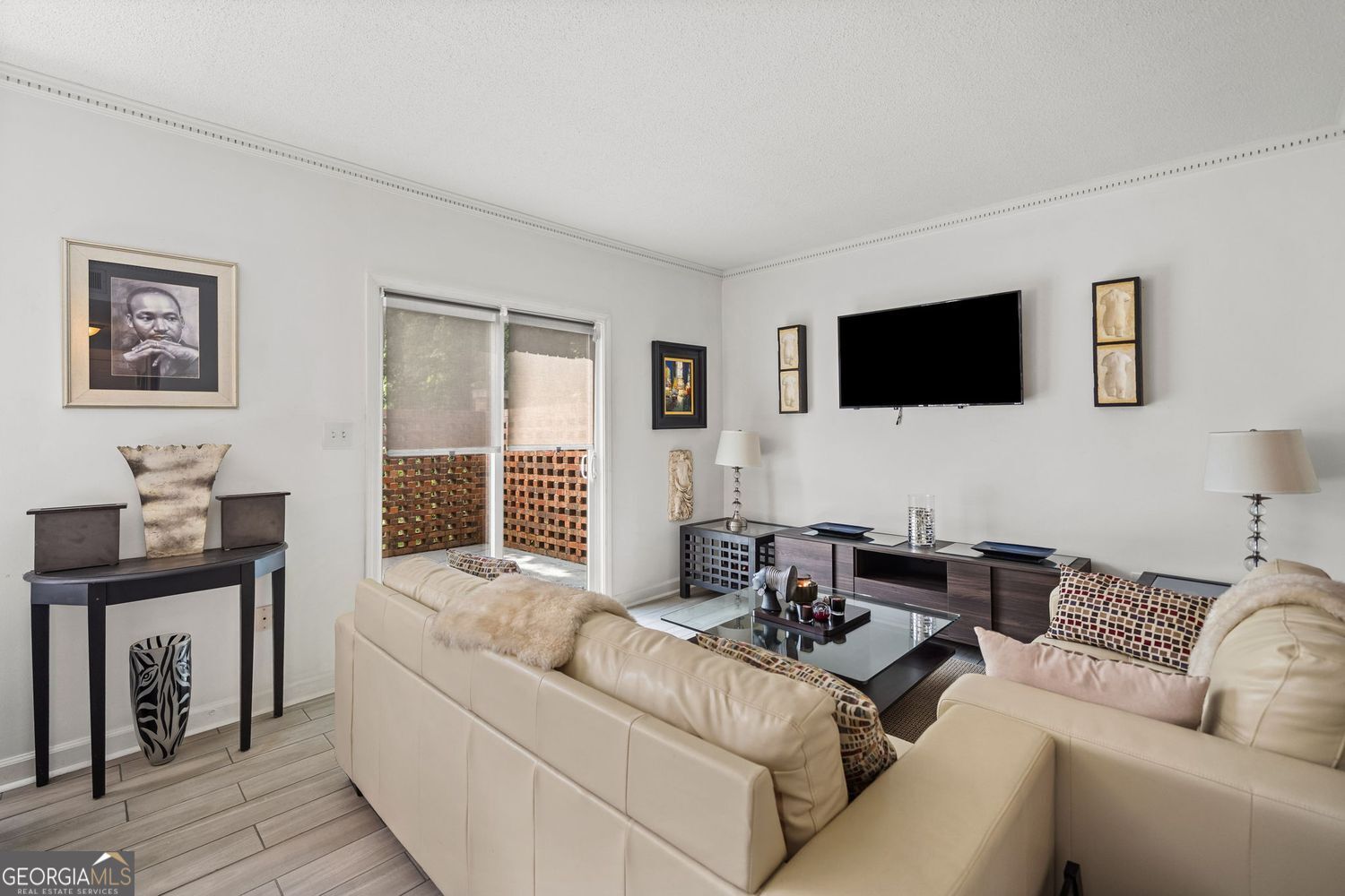 Decatr, Georgia 30032, United States, 3 Bedrooms Bedrooms, ,3 BathroomsBathrooms,Residential,Active,166657