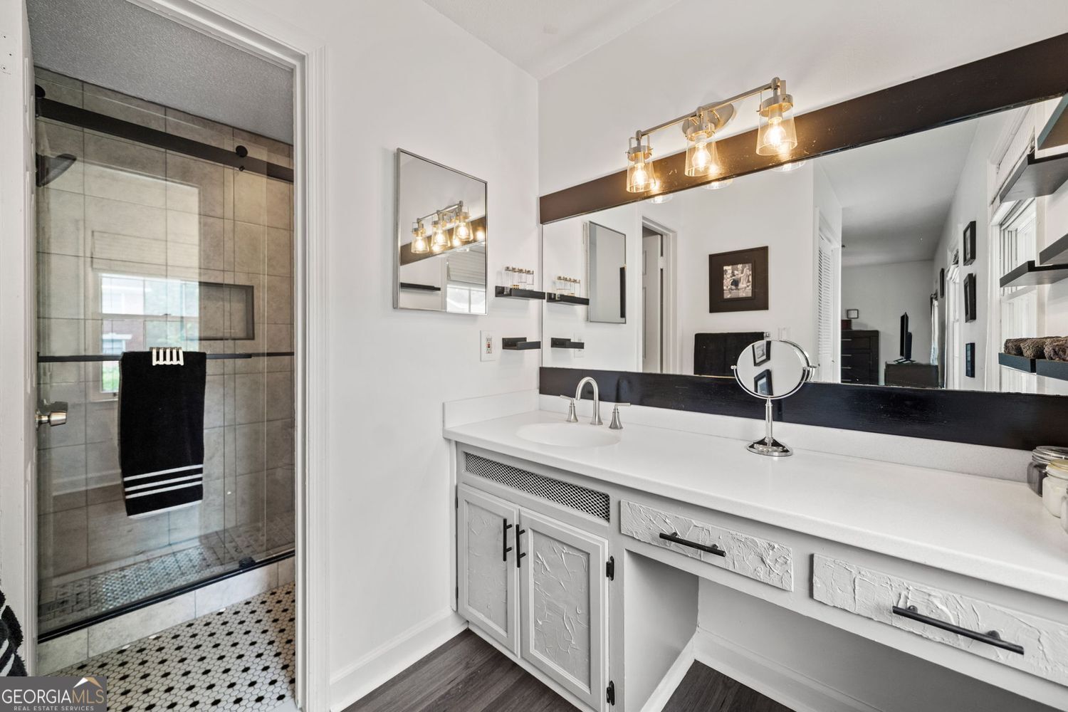 Decatr, Georgia 30032, United States, 3 Bedrooms Bedrooms, ,3 BathroomsBathrooms,Residential,Active,166657