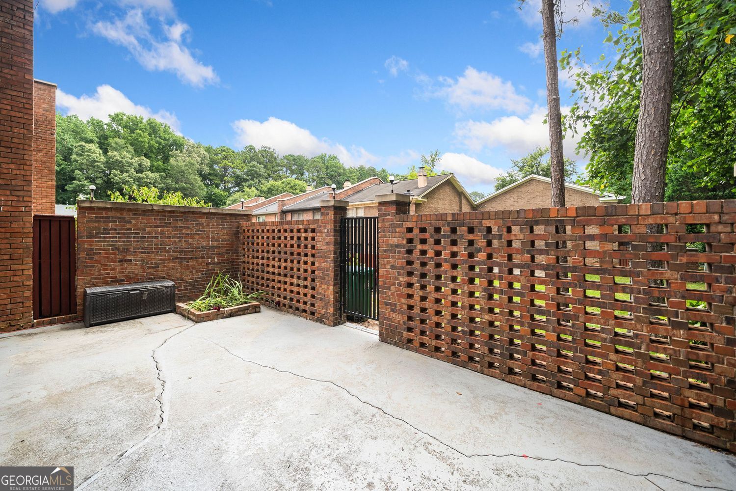 Decatr, Georgia 30032, United States, 3 Bedrooms Bedrooms, ,3 BathroomsBathrooms,Residential,Active,166657