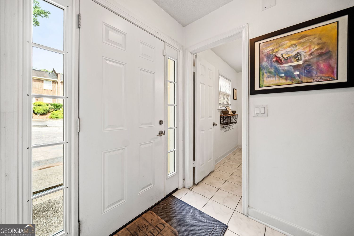 Decatr, Georgia 30032, United States, 3 Bedrooms Bedrooms, ,3 BathroomsBathrooms,Residential,Active,166657