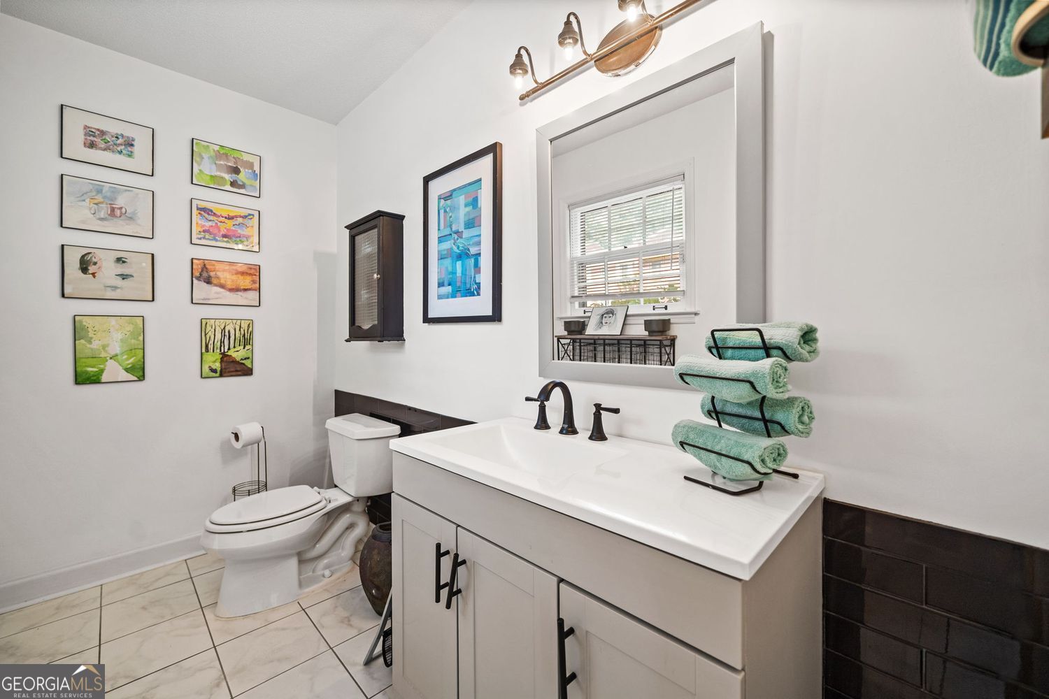 Decatr, Georgia 30032, United States, 3 Bedrooms Bedrooms, ,3 BathroomsBathrooms,Residential,Active,166657