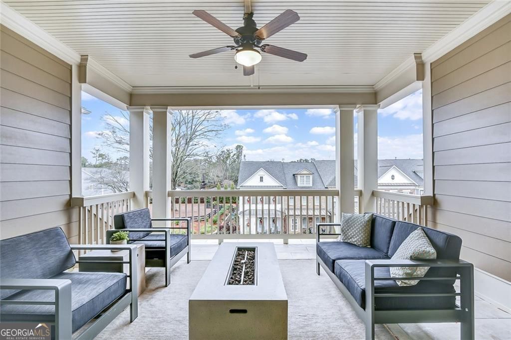 Senoia, Georgia 30276, United States, 3 Bedrooms Bedrooms, ,4 BathroomsBathrooms,Residential,Active,243901