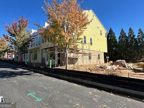 73 Bourbon ST 5 Senoia GA 30276