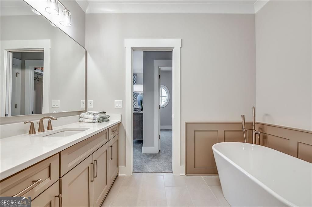 Senoia, Georgia 30276, United States, 3 Bedrooms Bedrooms, ,4 BathroomsBathrooms,Residential,Active,243901