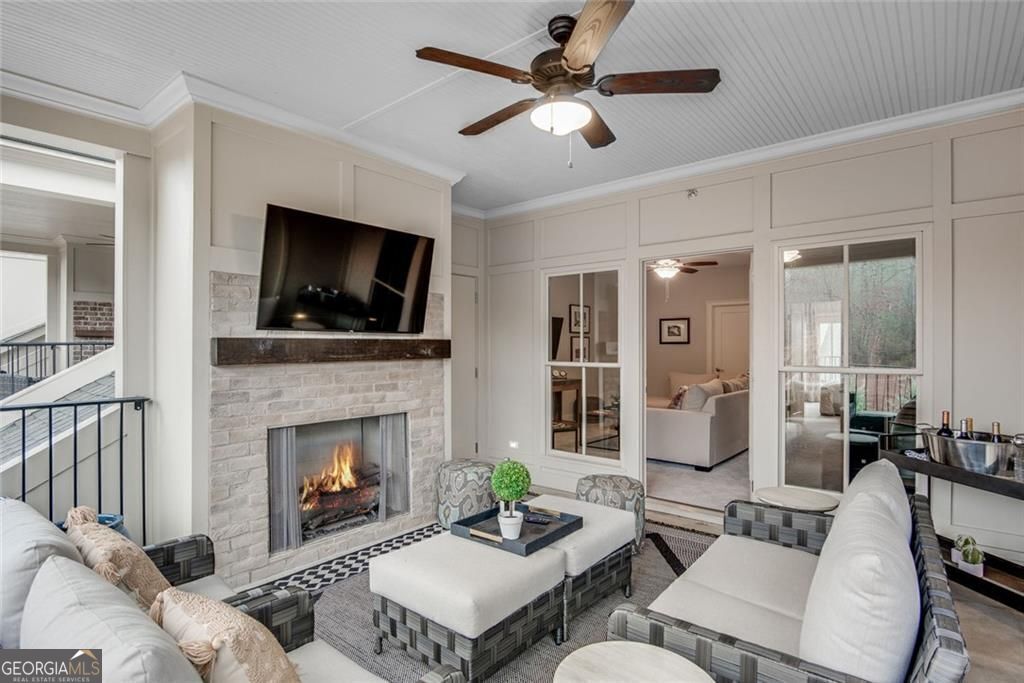 Senoia, Georgia 30276, United States, 3 Bedrooms Bedrooms, ,4 BathroomsBathrooms,Residential,Active,243901