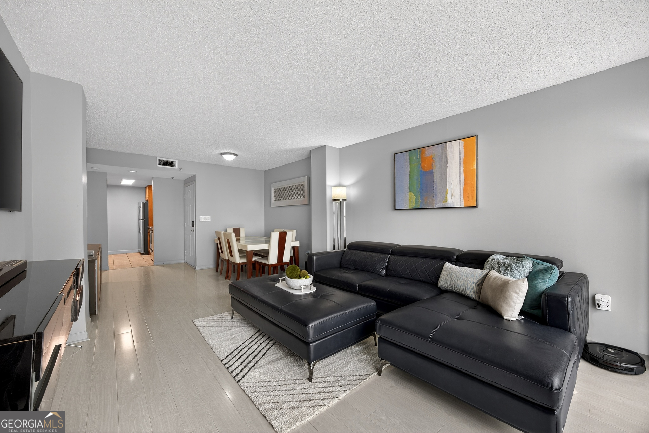 1280 W Peachtree ST NW APT 2708