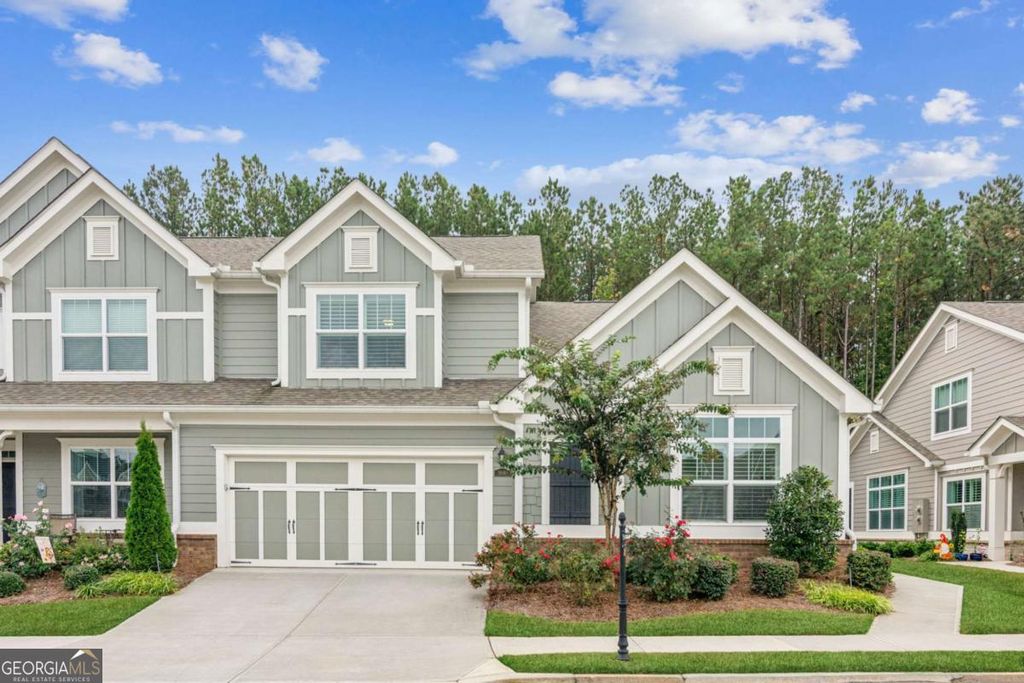 Photo of 1001 Lexington Green Pines, Cumming, GA 30040 (MLS # 10679225)