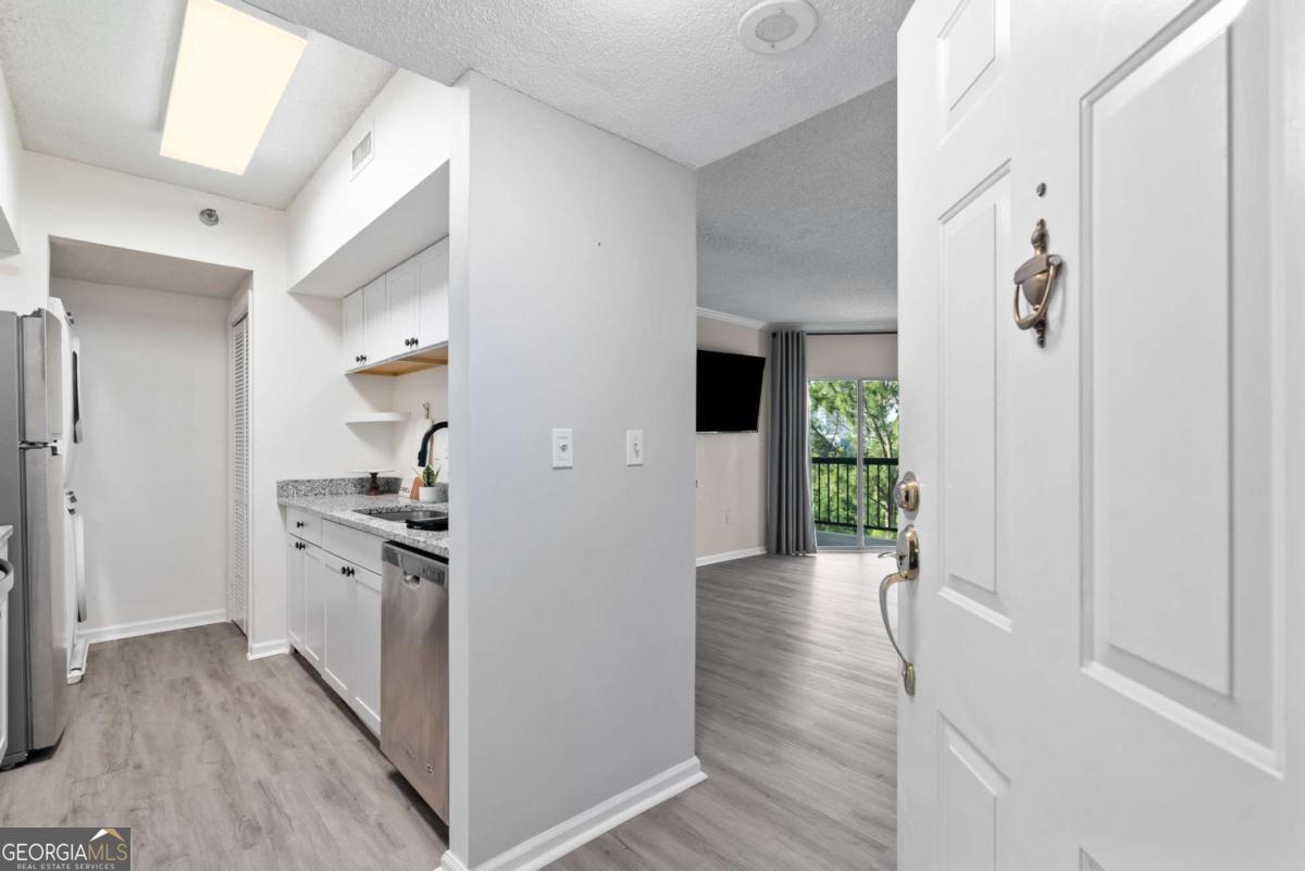 1 Biscayne DR NW 704