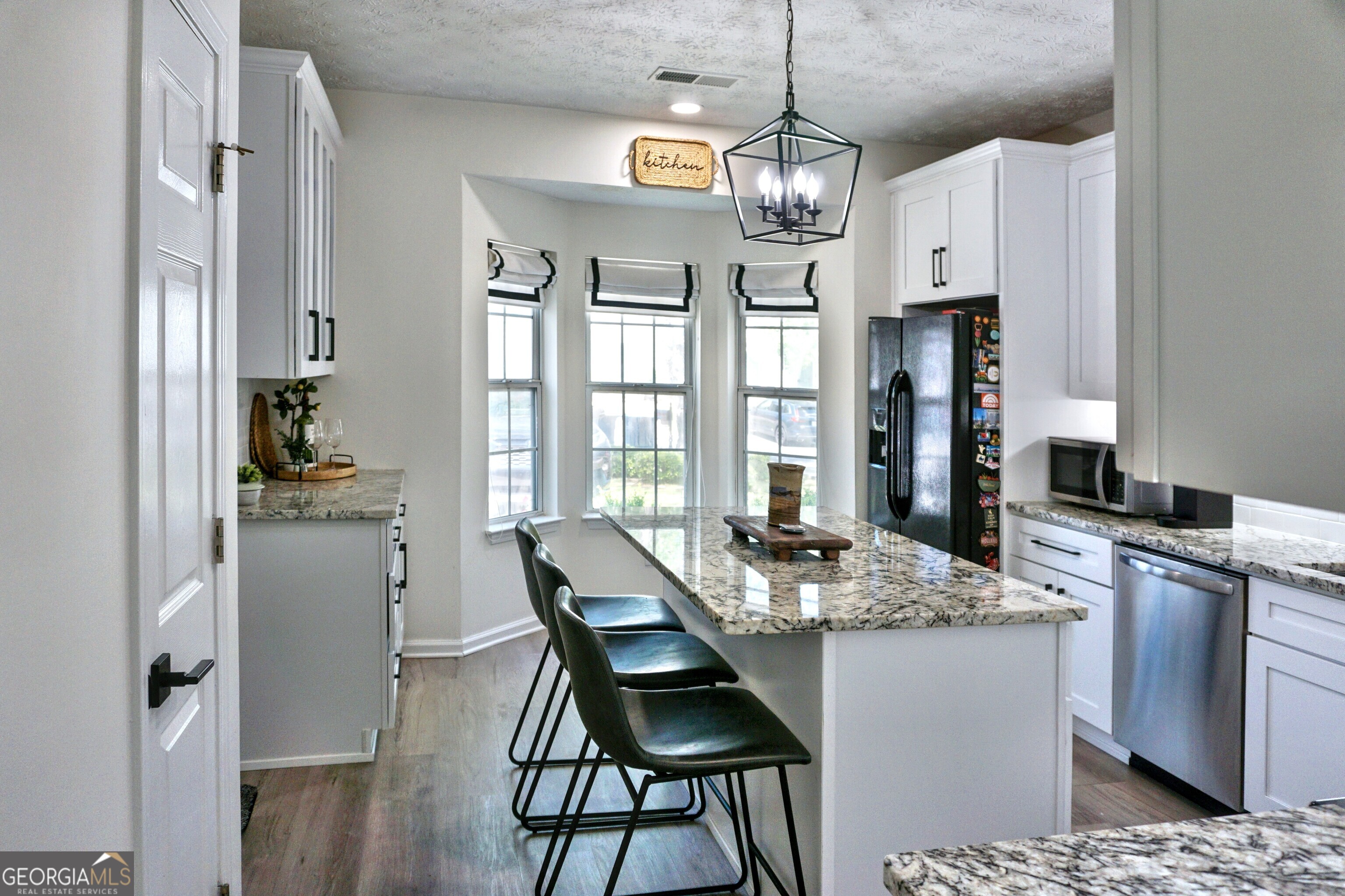 2566 Summit Cove DR