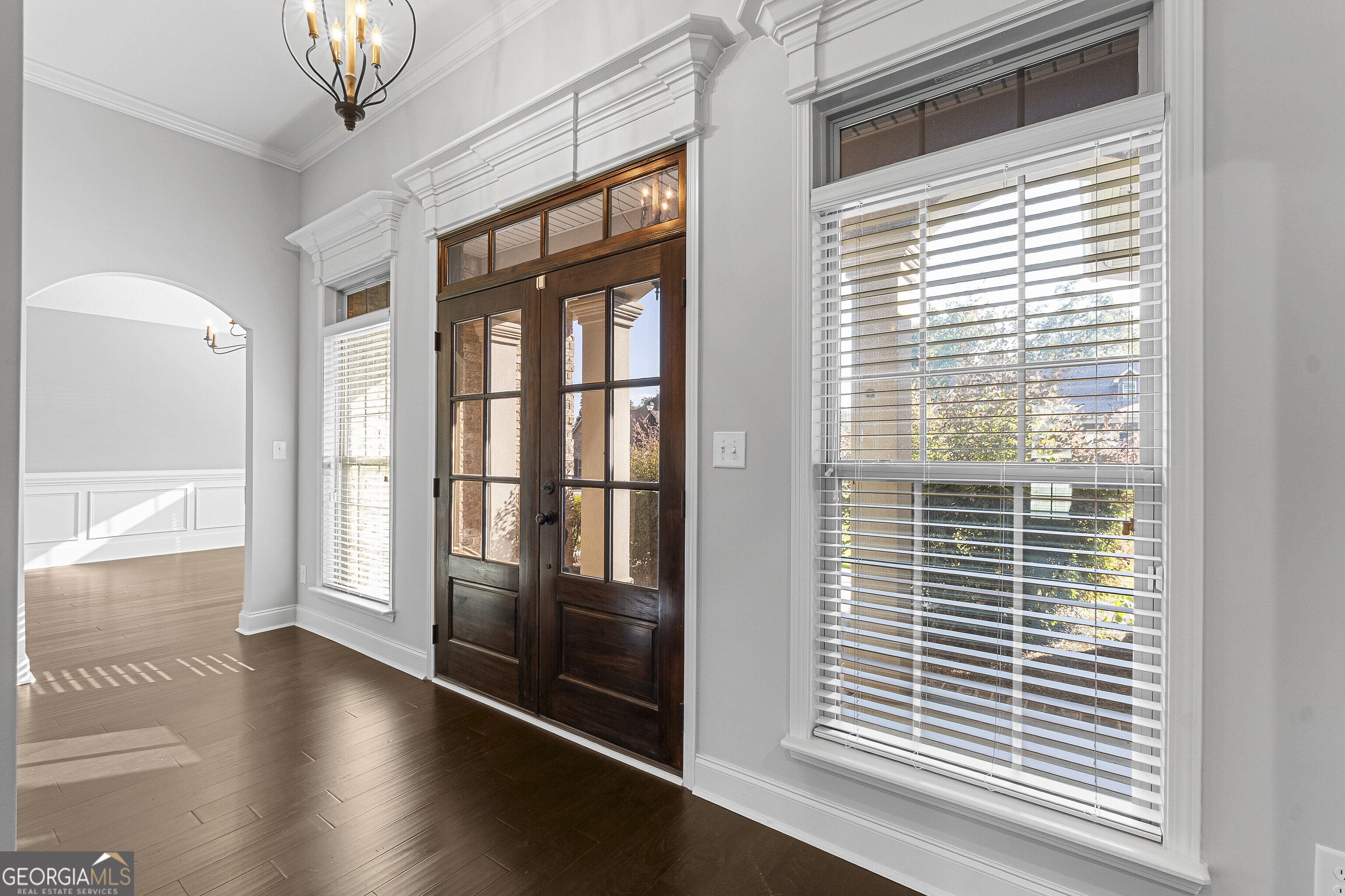 101 Scarlet Oak WAY
