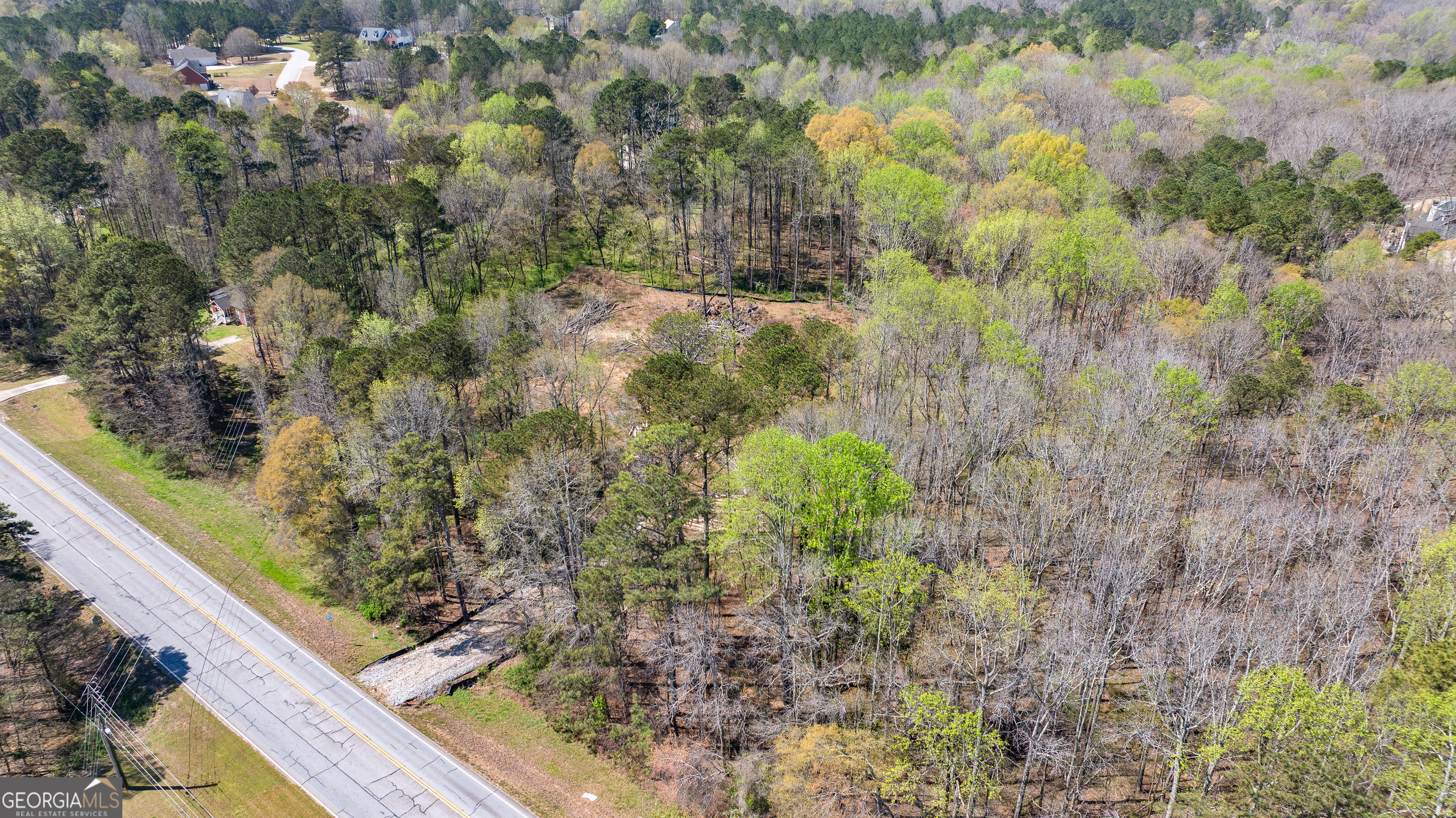 BTWN 1653 & 1693 Hwy 85 South