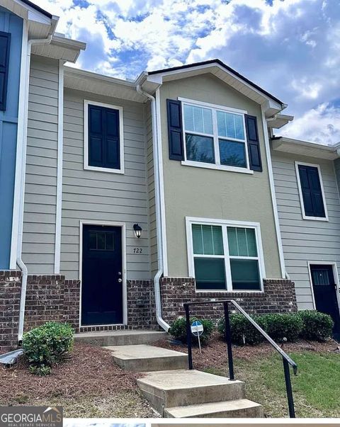 722 Keeshono ST Union City GA 30291