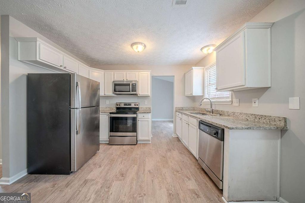 Photo of 2183 Ramblewood Circle, Decatur, GA 30035 (MLS # 10709477)