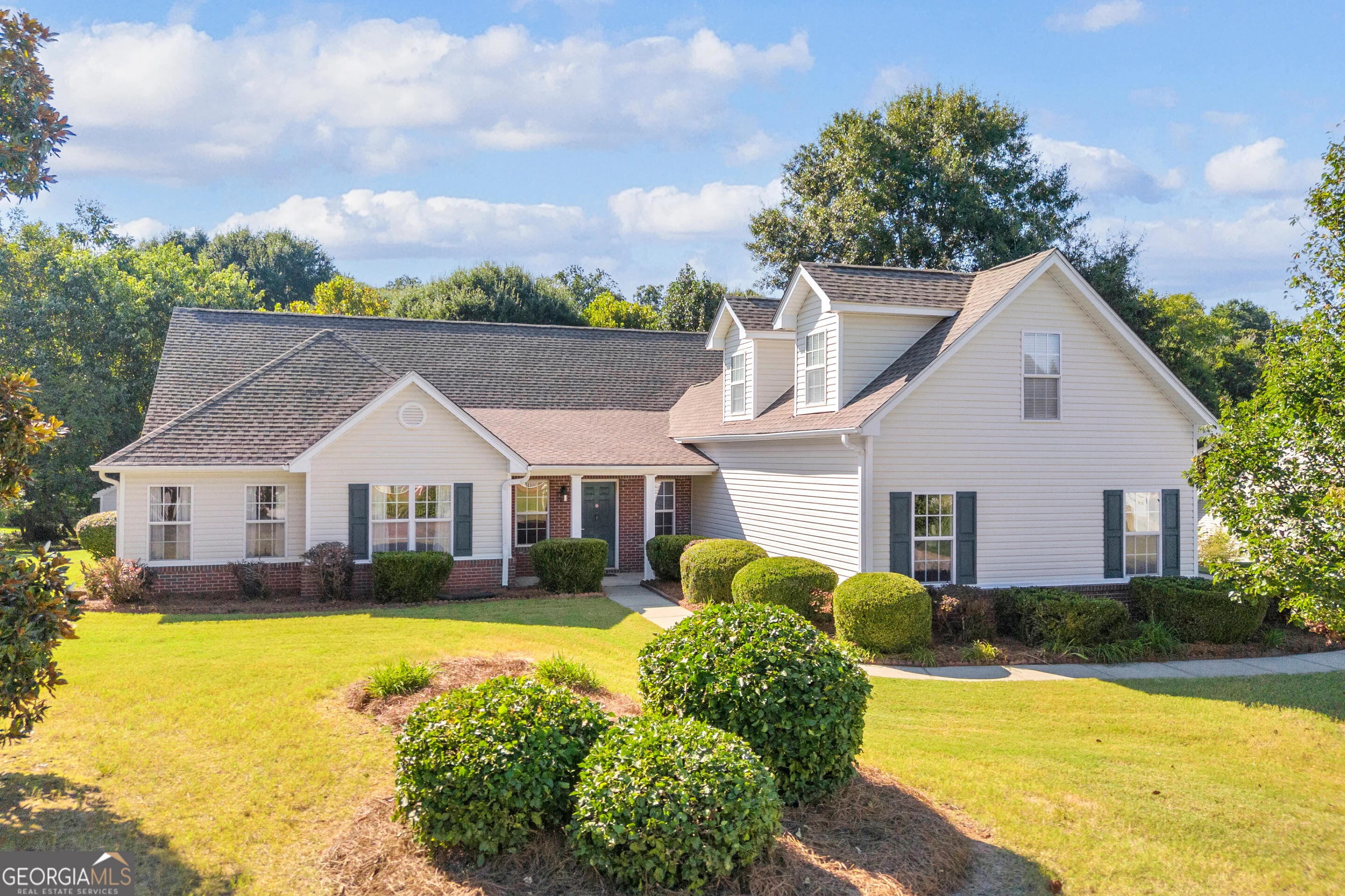 123 Berry Hill Lane Ln