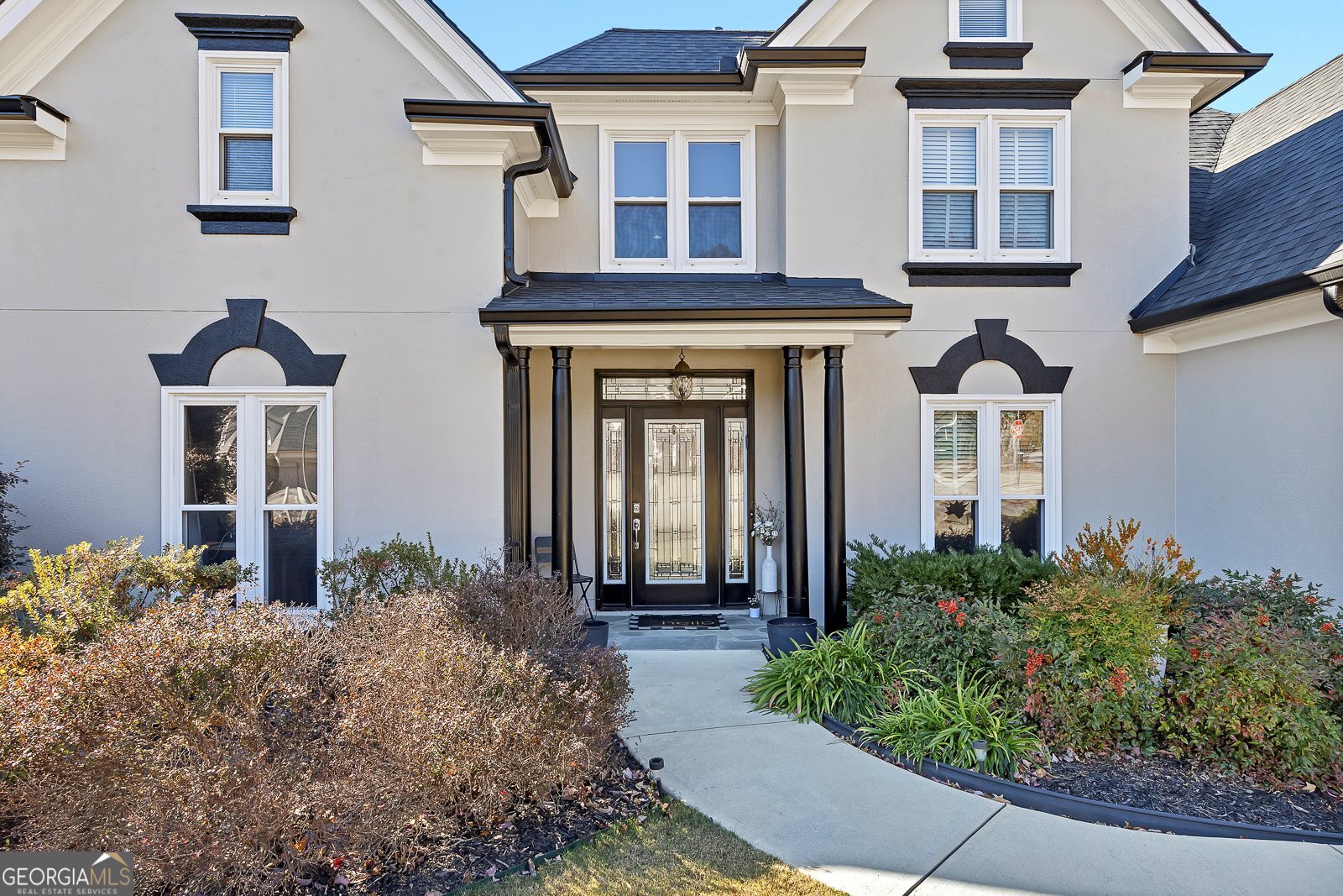 4918 Climbing Vine PL NE