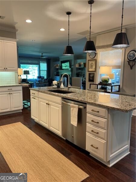 Woodstock, Georgia 30188, United States, 4 Bedrooms Bedrooms, ,4 BathroomsBathrooms,Residential,Active,180898