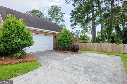 A home in Valdosta