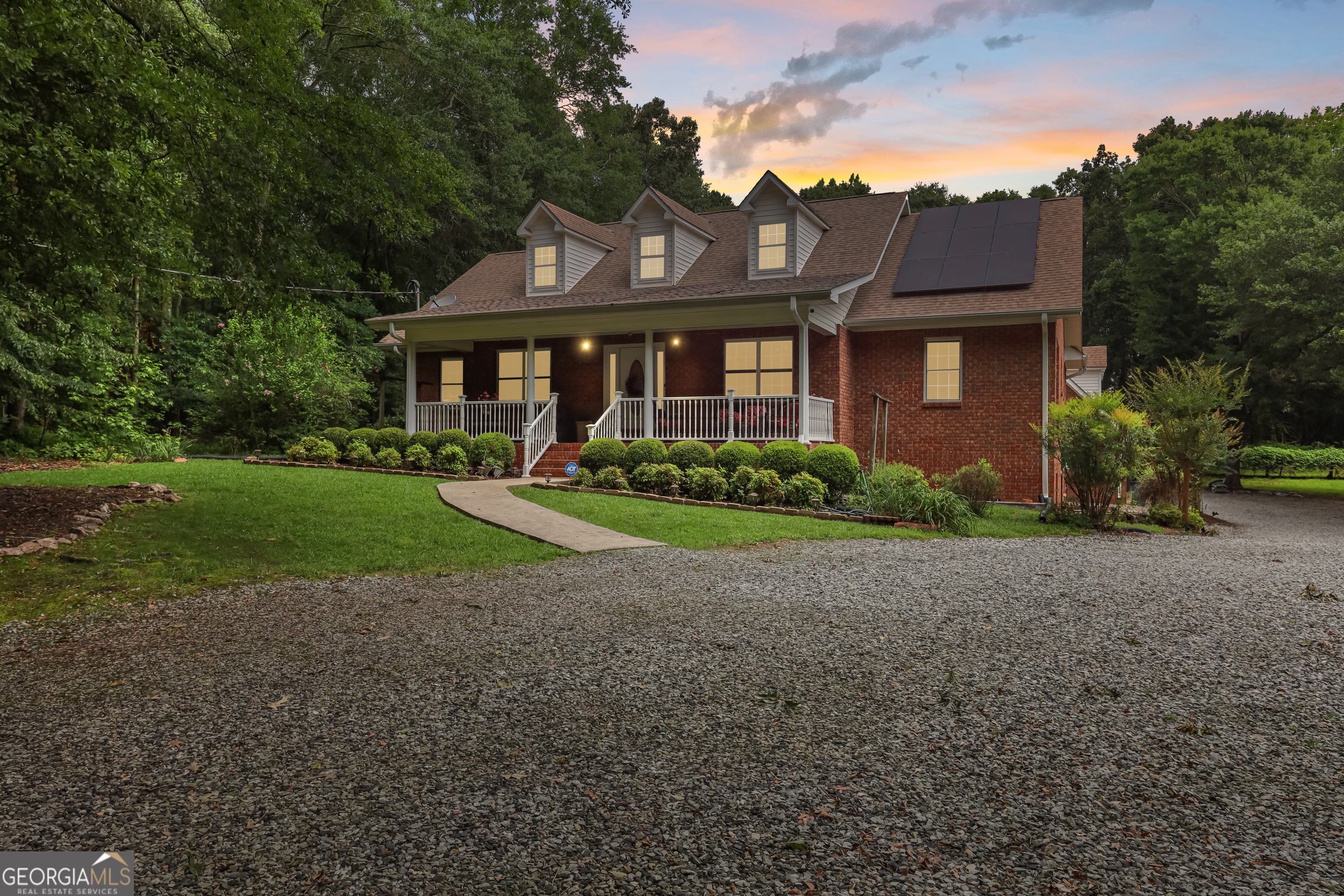 744 Cherokee Ridge RD