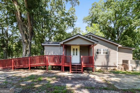 Photo of 2430 Us-41 HWY N, Calhoun, GA 30701 (MLS # 10835949)