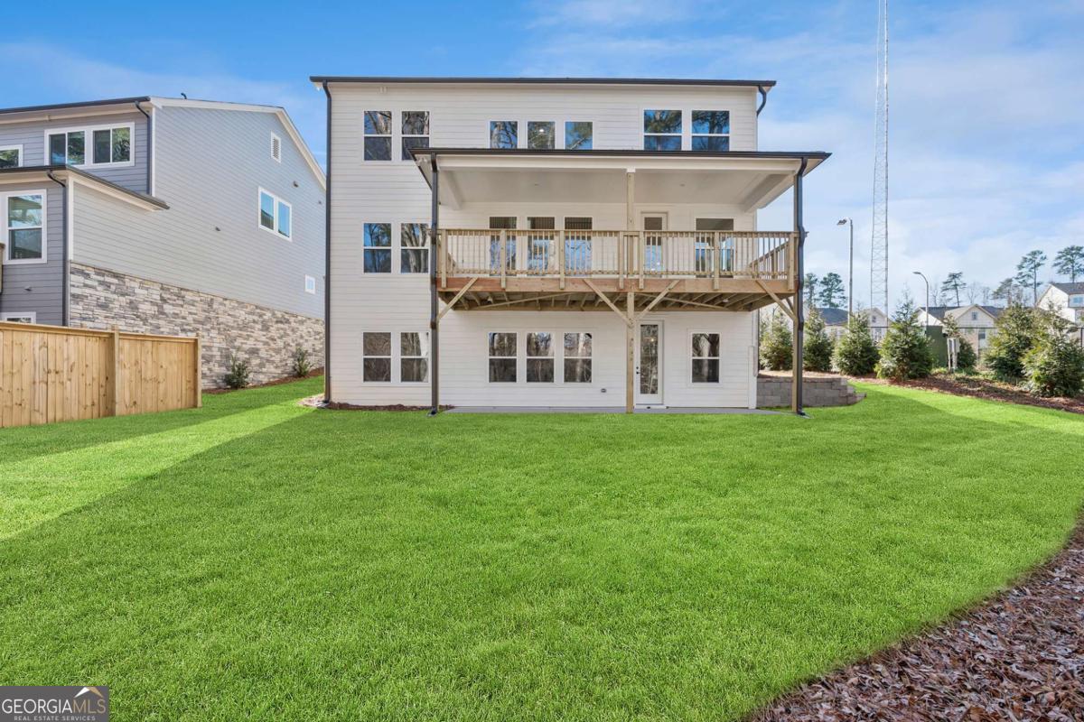 449 Maypop LN
