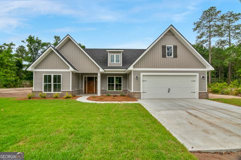 174 Mill Pond LN SE Ludowici GA 31316