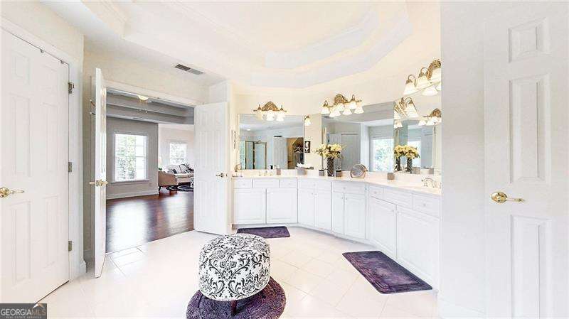 Saint Michelle - Residential Lease