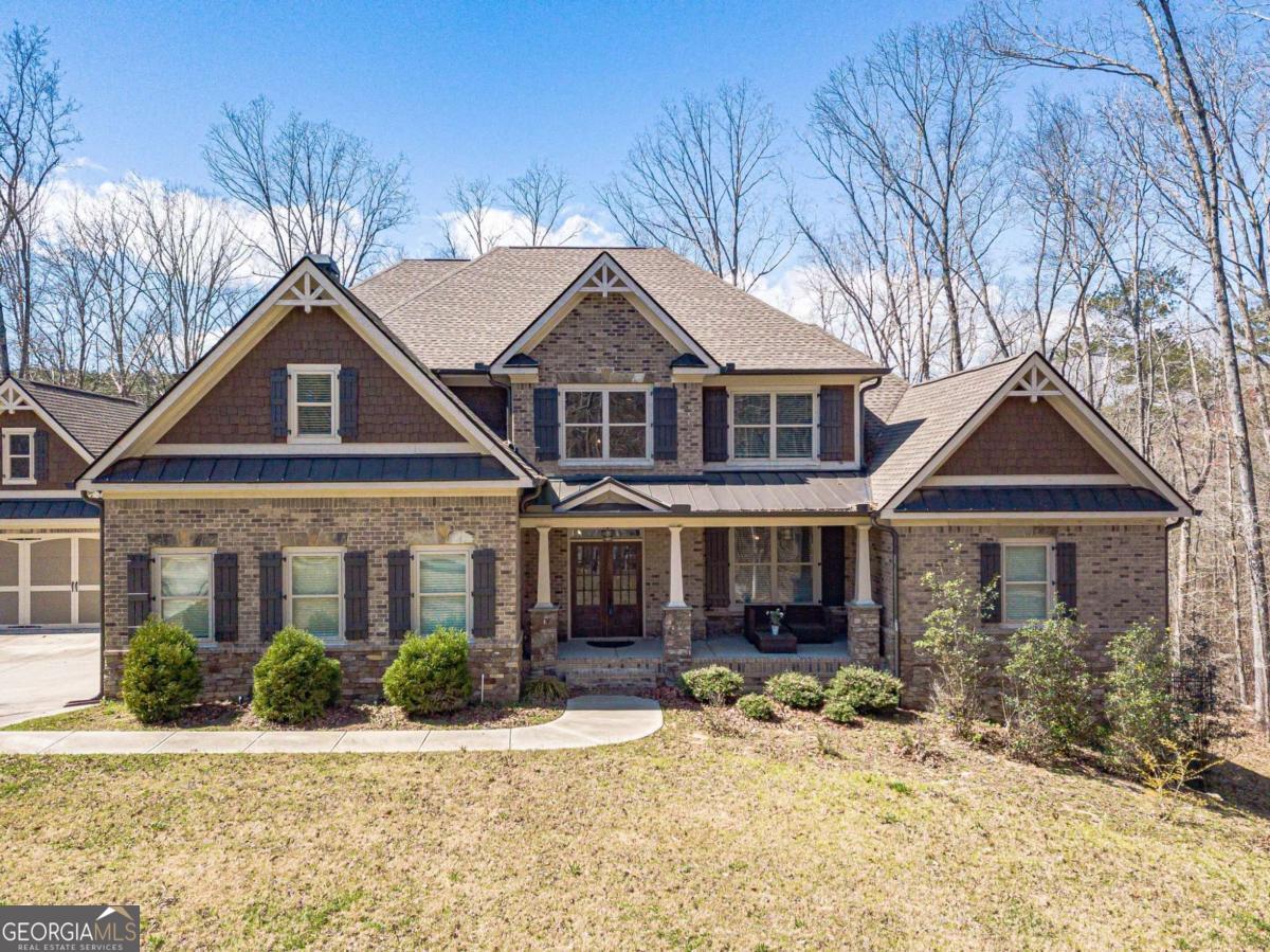 1024 Highgrove DR