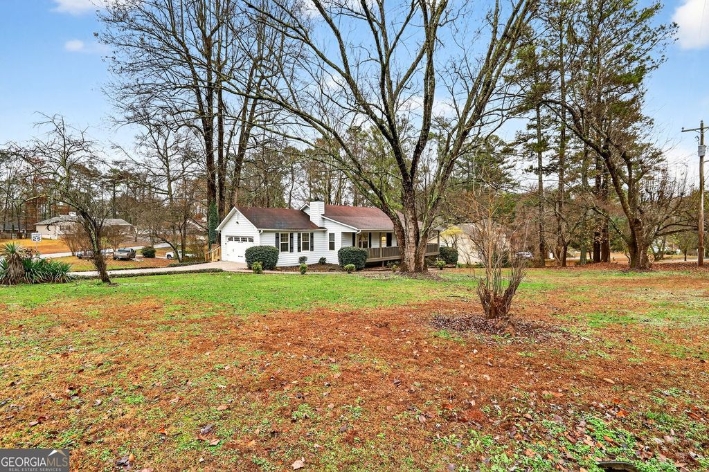 Photo of 3162 Pilgrims Drive, Douglasville, GA 30135 (MLS # 10653423)