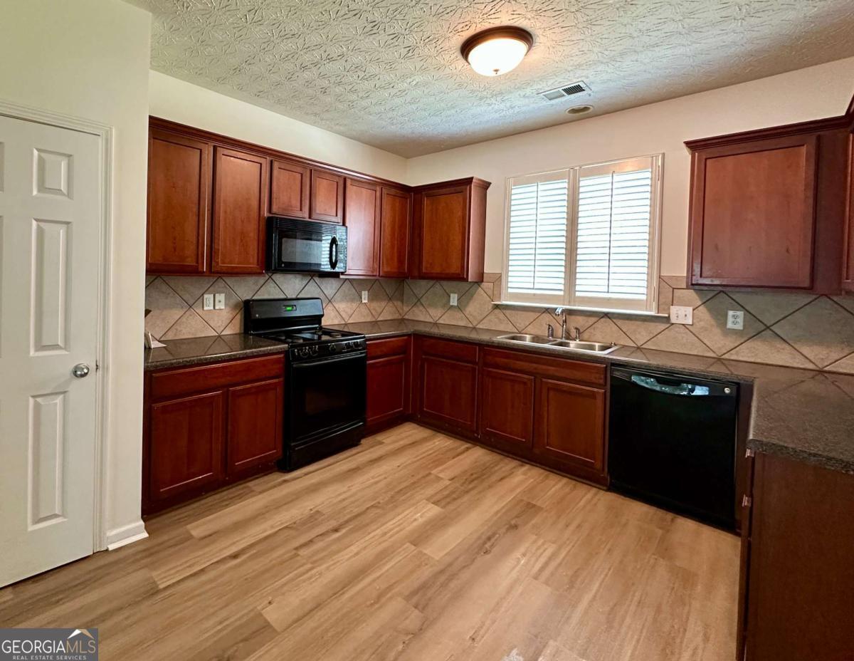 234 Silver Arrow CIR
