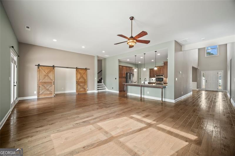 366 Newberry Estates XING