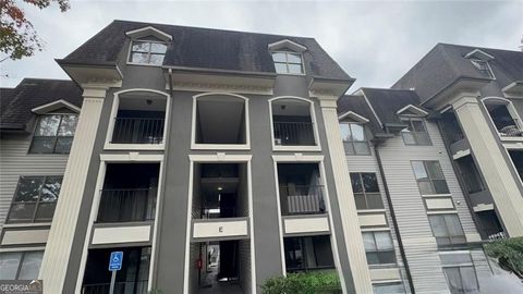 Photo of 2657 Lenox Road NE #69, Atlanta, GA 30324 (MLS # 10678681)