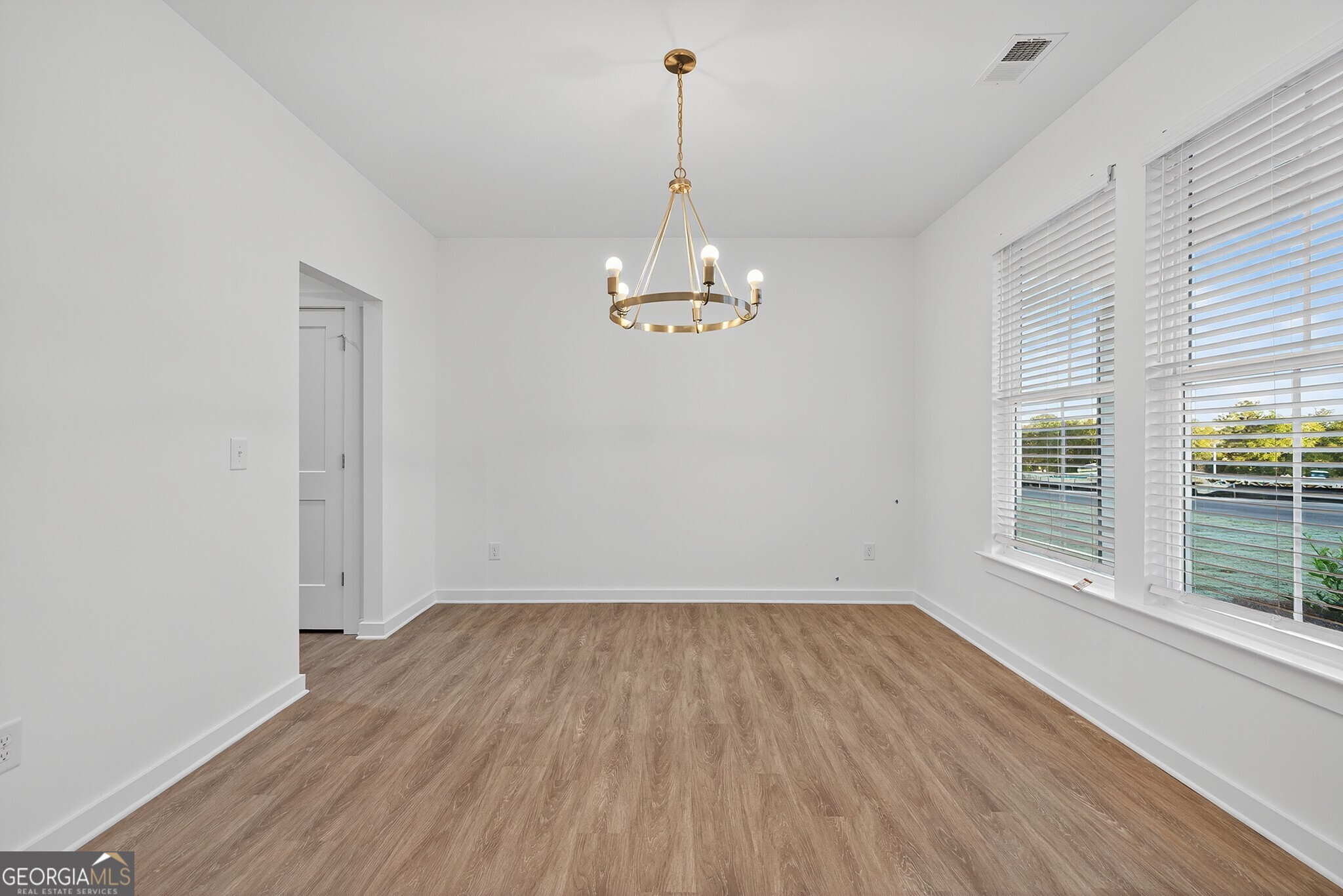113 Bramblewood LN