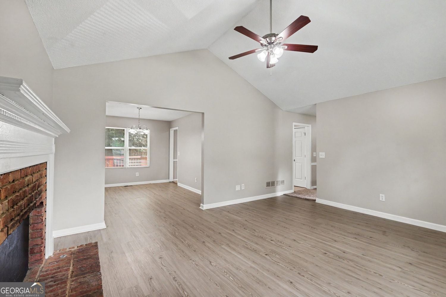 1476 Chaseway CIR