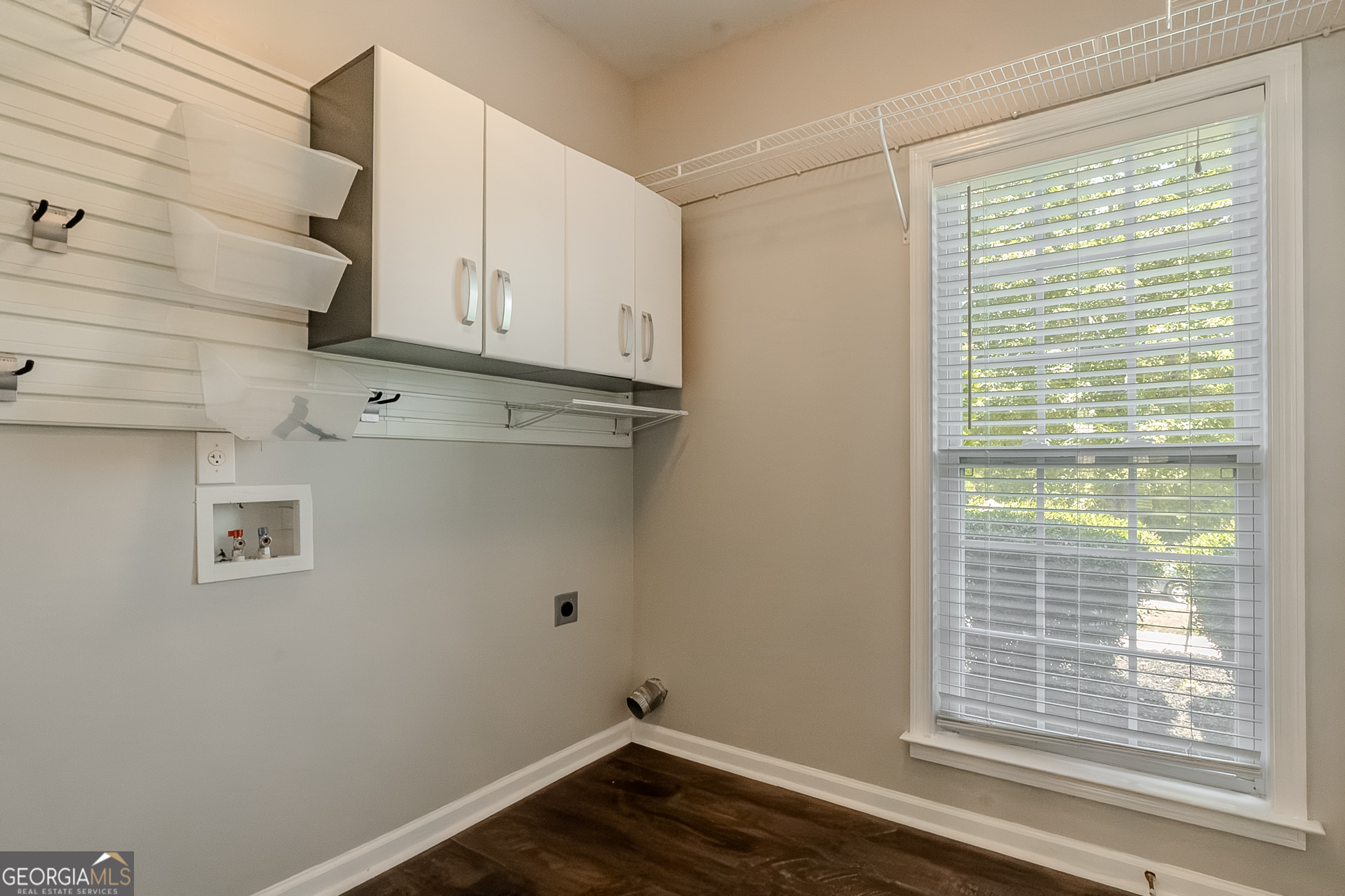 Sharpsburg, Georgia 30277, United States, 4 Bedrooms Bedrooms, ,4 BathroomsBathrooms,Residential,Active,168825