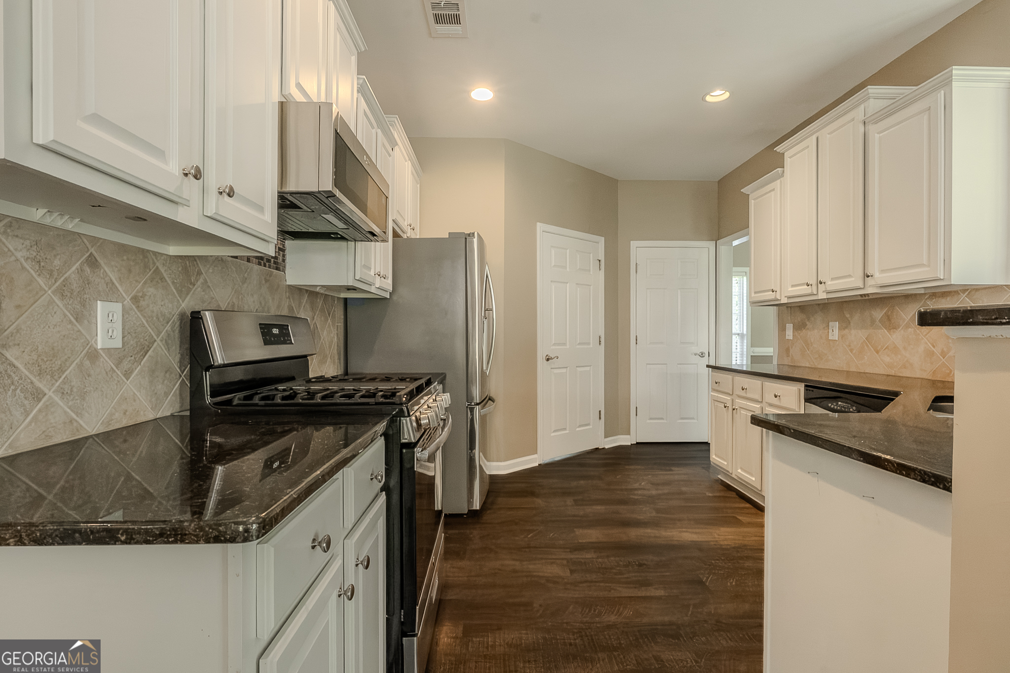 Sharpsburg, Georgia 30277, United States, 4 Bedrooms Bedrooms, ,4 BathroomsBathrooms,Residential,Active,168825