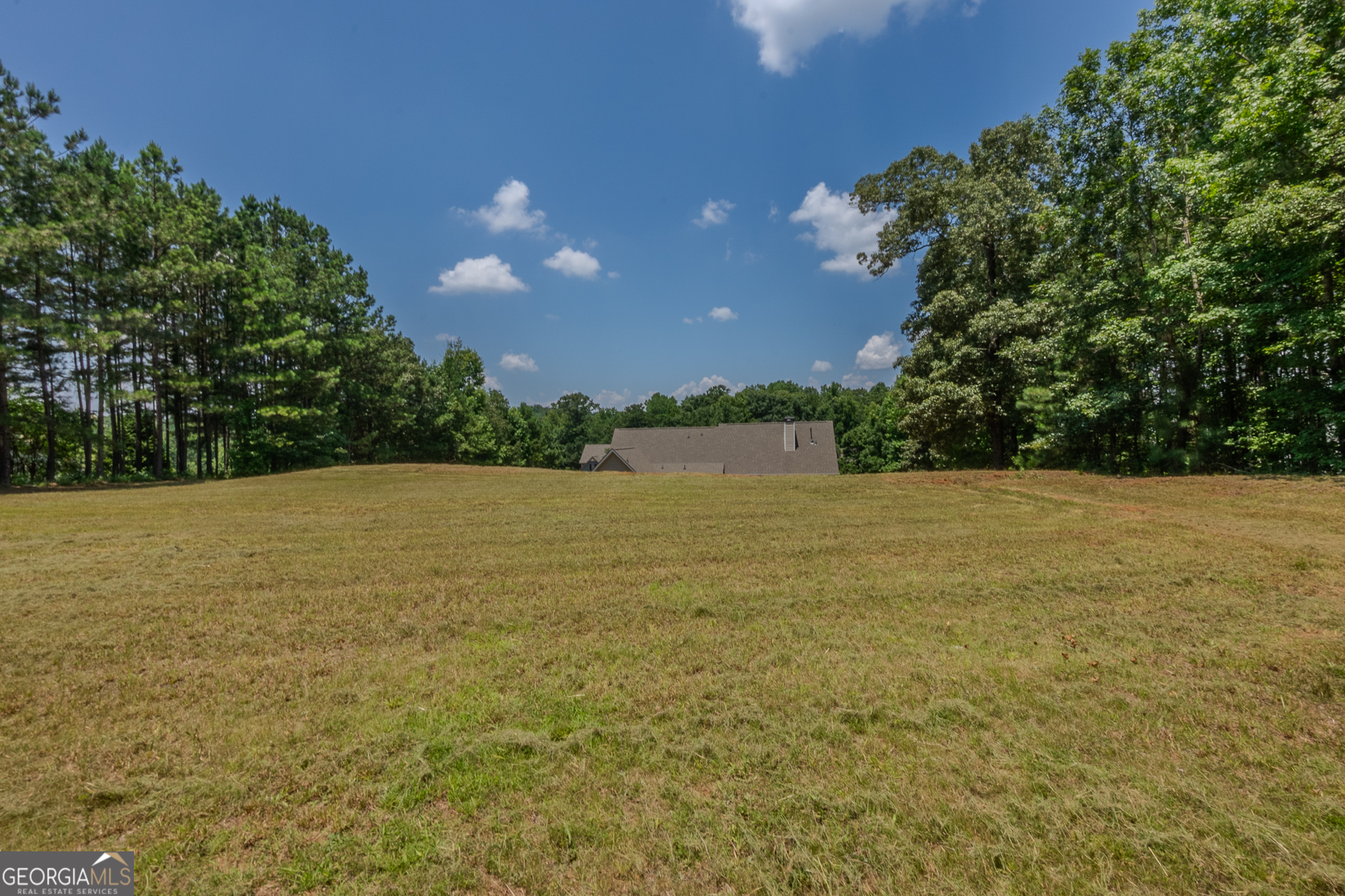 Sharpsburg, Georgia 30277, United States, 4 Bedrooms Bedrooms, ,4 BathroomsBathrooms,Residential,Active,168825