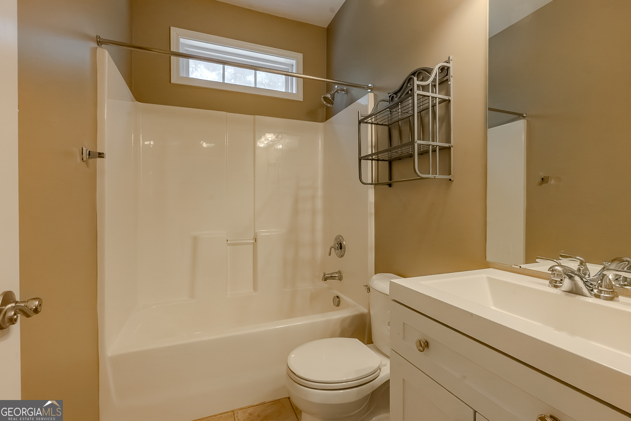 Sharpsburg, Georgia 30277, United States, 4 Bedrooms Bedrooms, ,4 BathroomsBathrooms,Residential,Active,168825