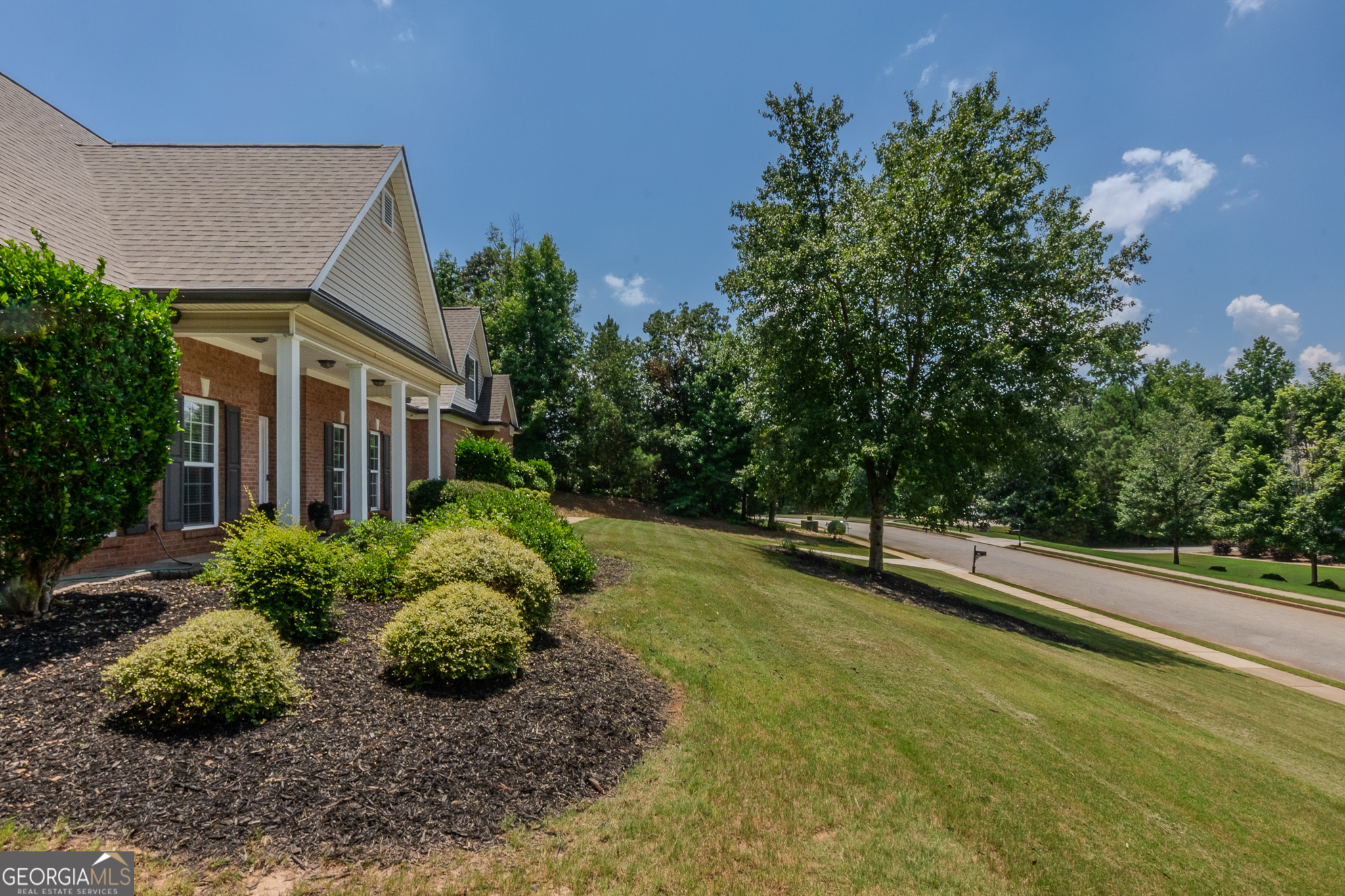 Sharpsburg, Georgia 30277, United States, 4 Bedrooms Bedrooms, ,4 BathroomsBathrooms,Residential,Active,168825