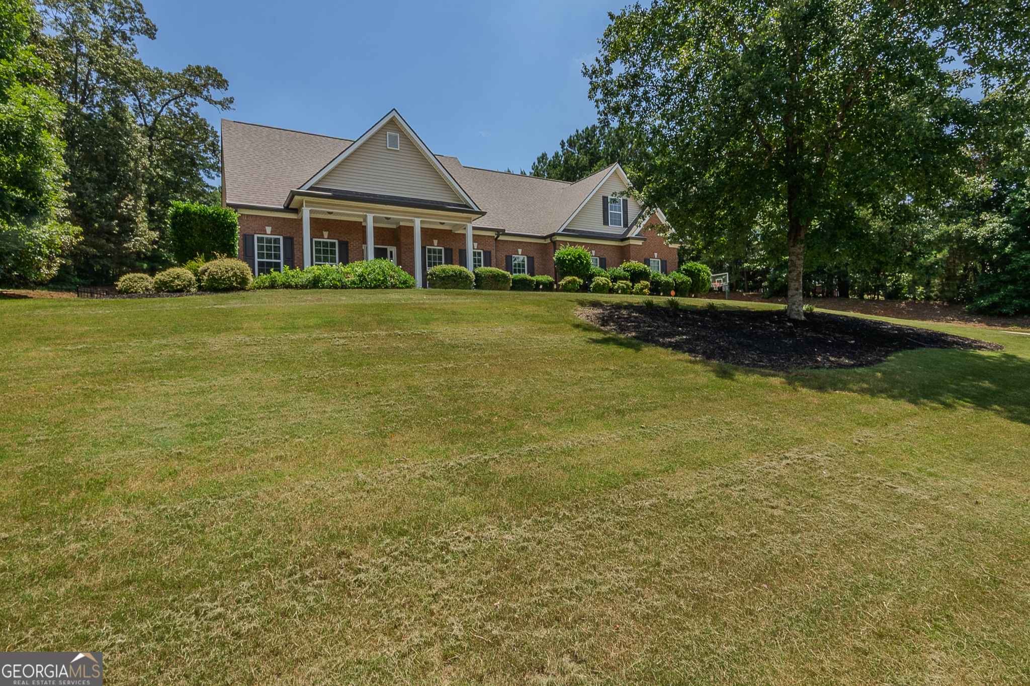 Sharpsburg, Georgia 30277, United States, 4 Bedrooms Bedrooms, ,4 BathroomsBathrooms,Residential,Active,168825