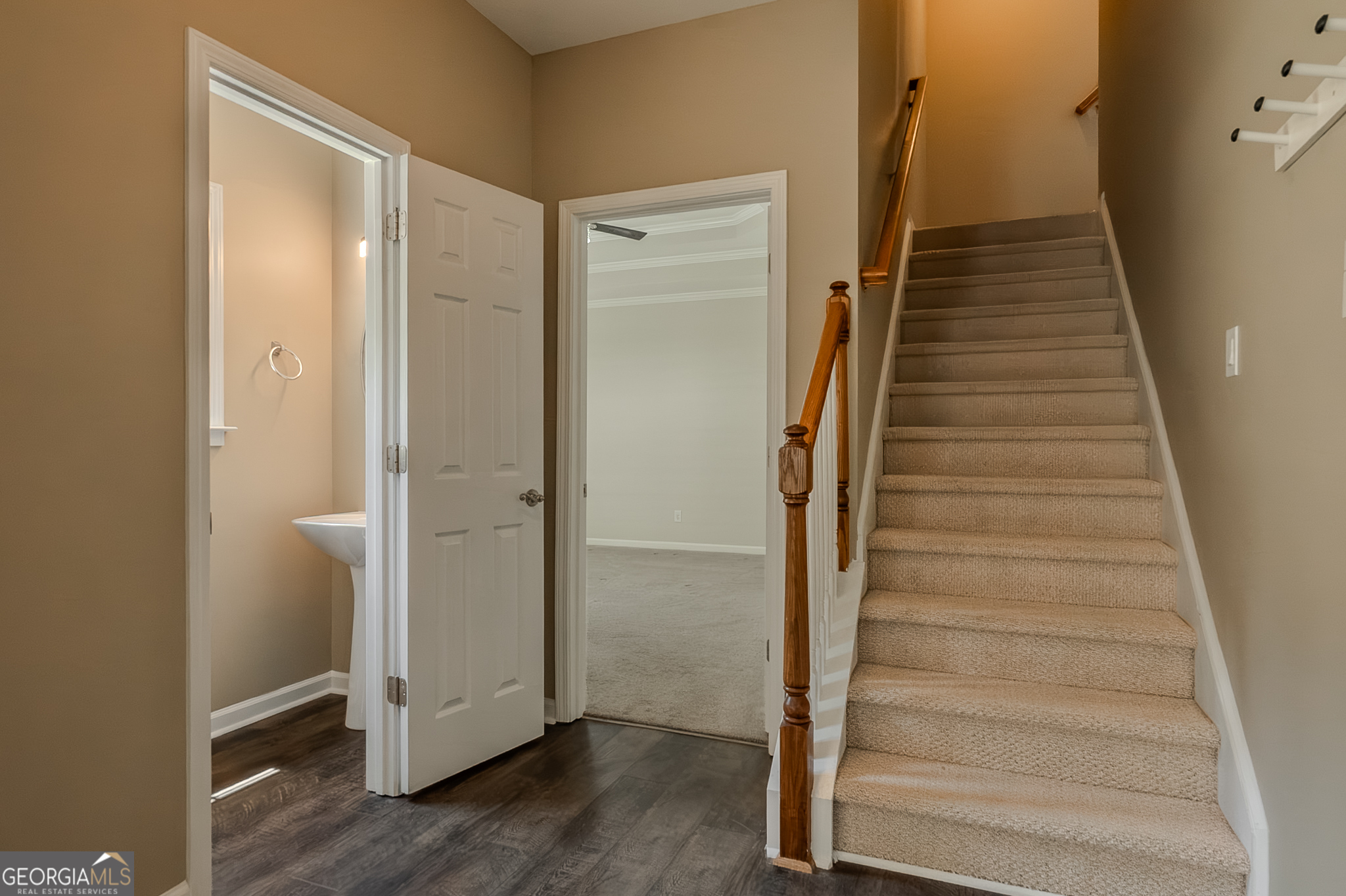 Sharpsburg, Georgia 30277, United States, 4 Bedrooms Bedrooms, ,4 BathroomsBathrooms,Residential,Active,168825