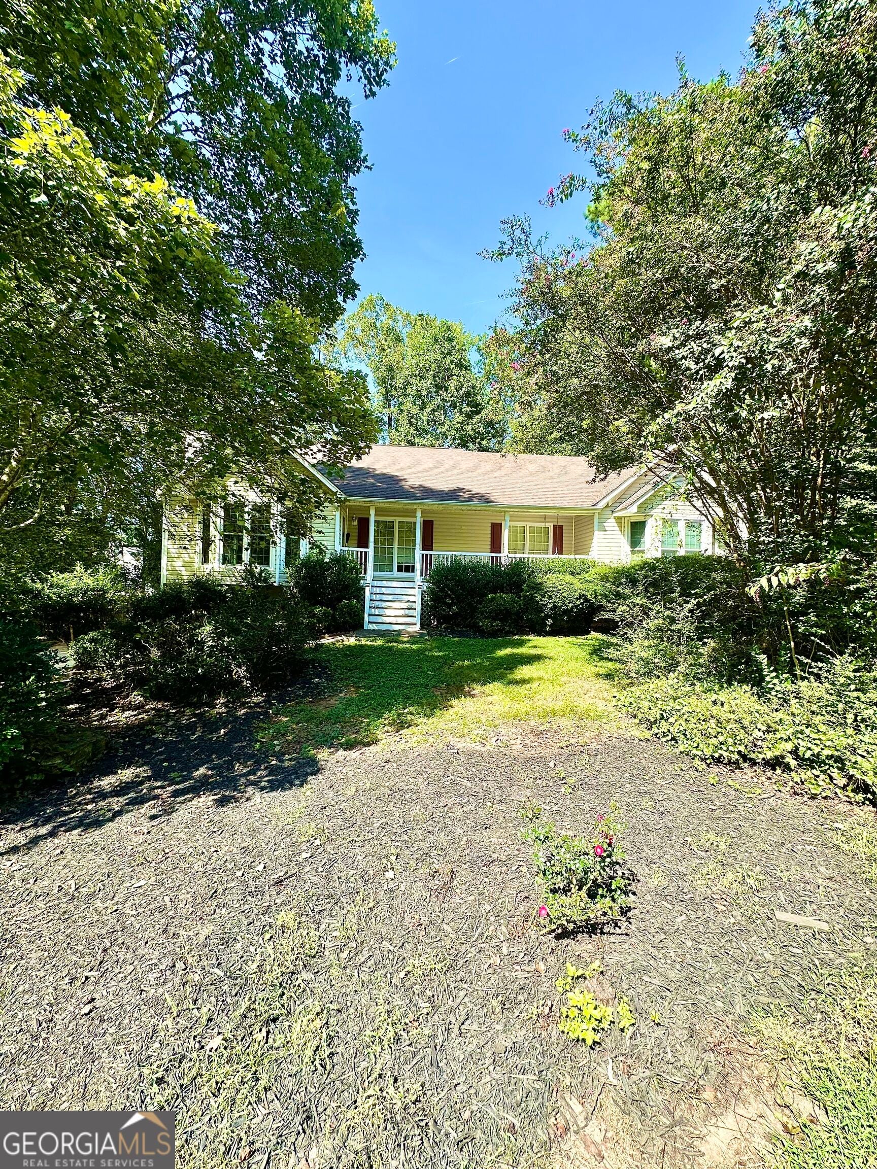 439 Abbington LN