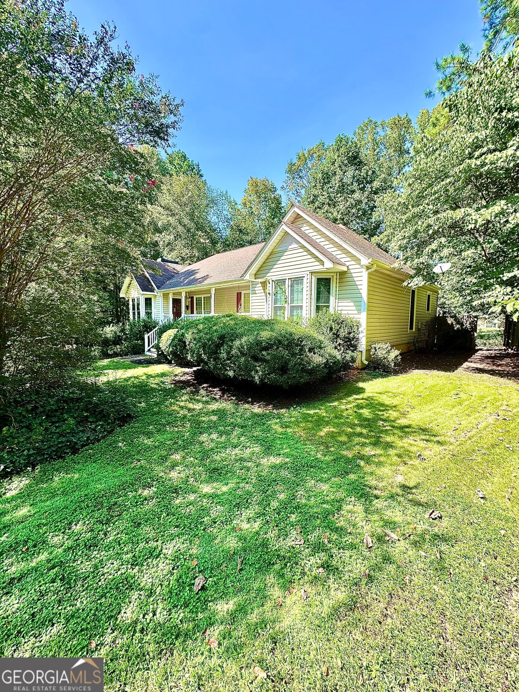439 Abbington LN