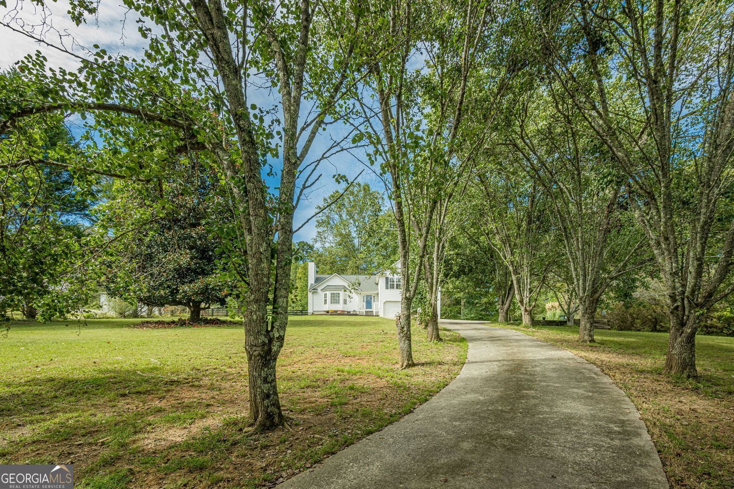 391 Pinewood PL