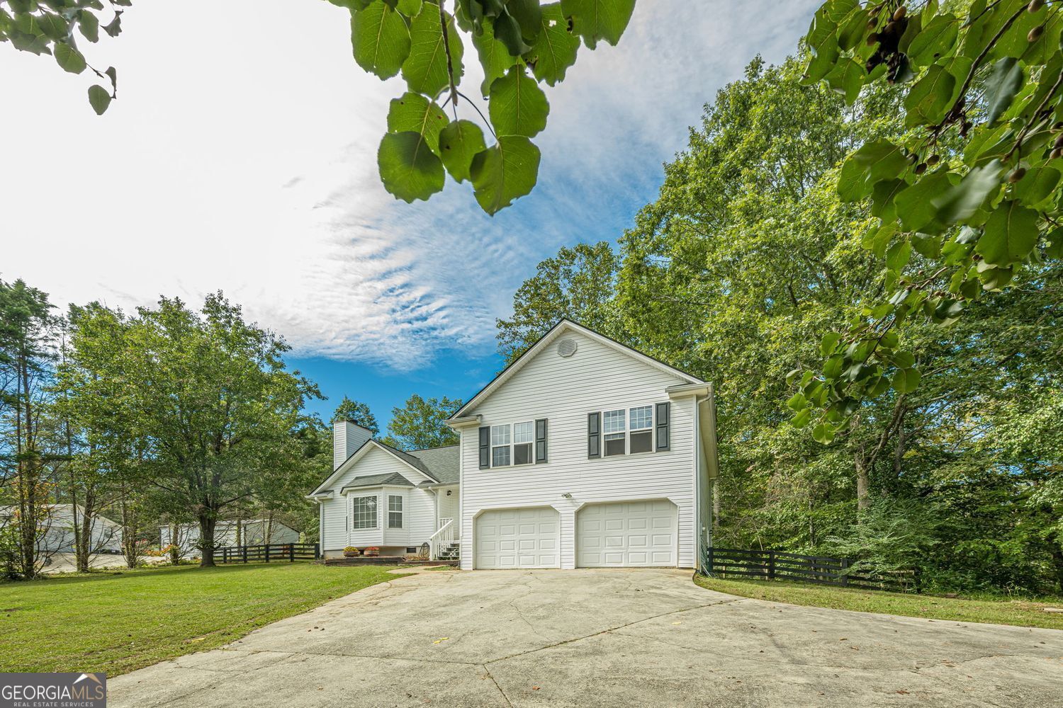 391 Pinewood PL