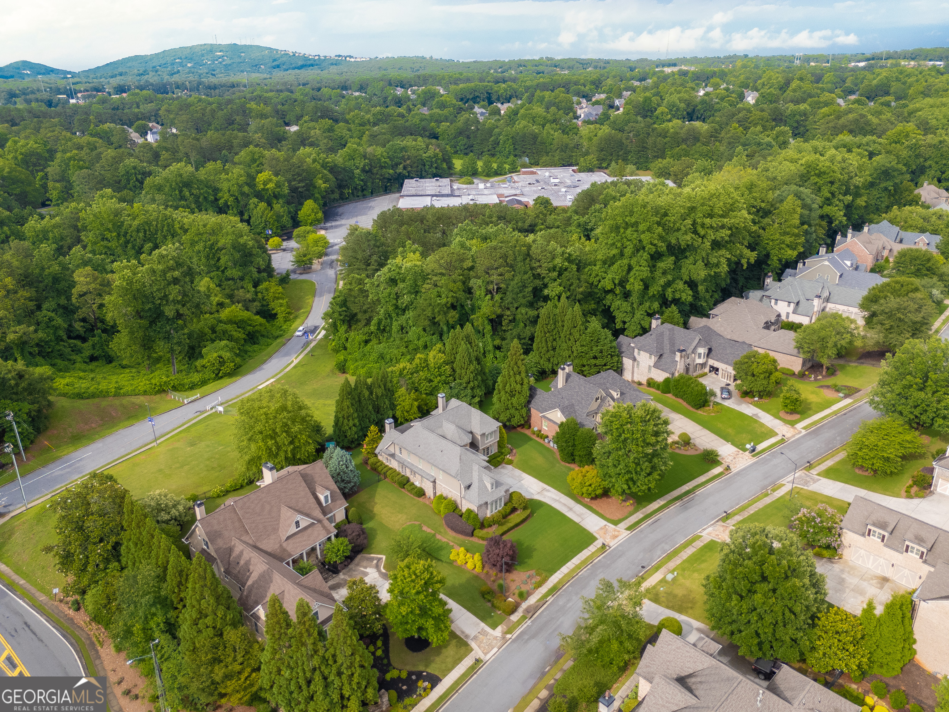 Brookview Manor - Residential