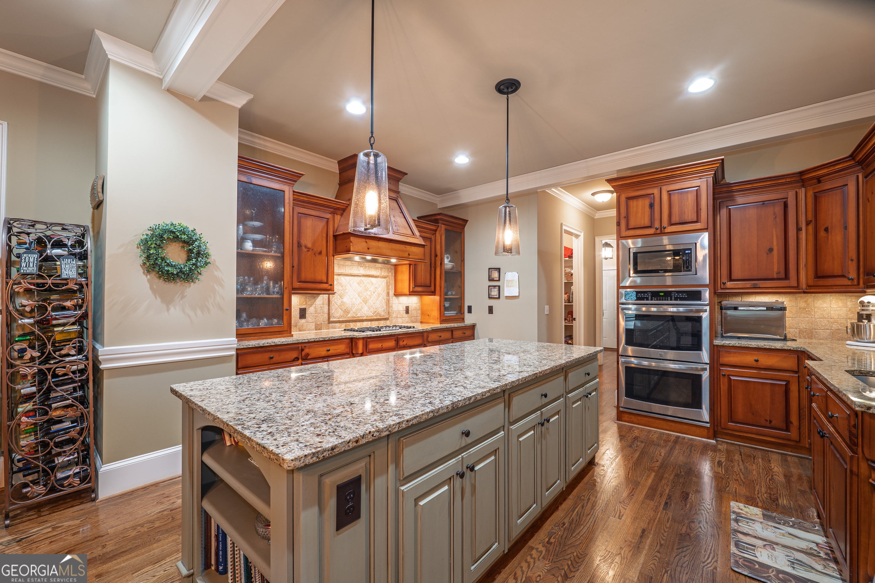 Brookview Manor - Residential