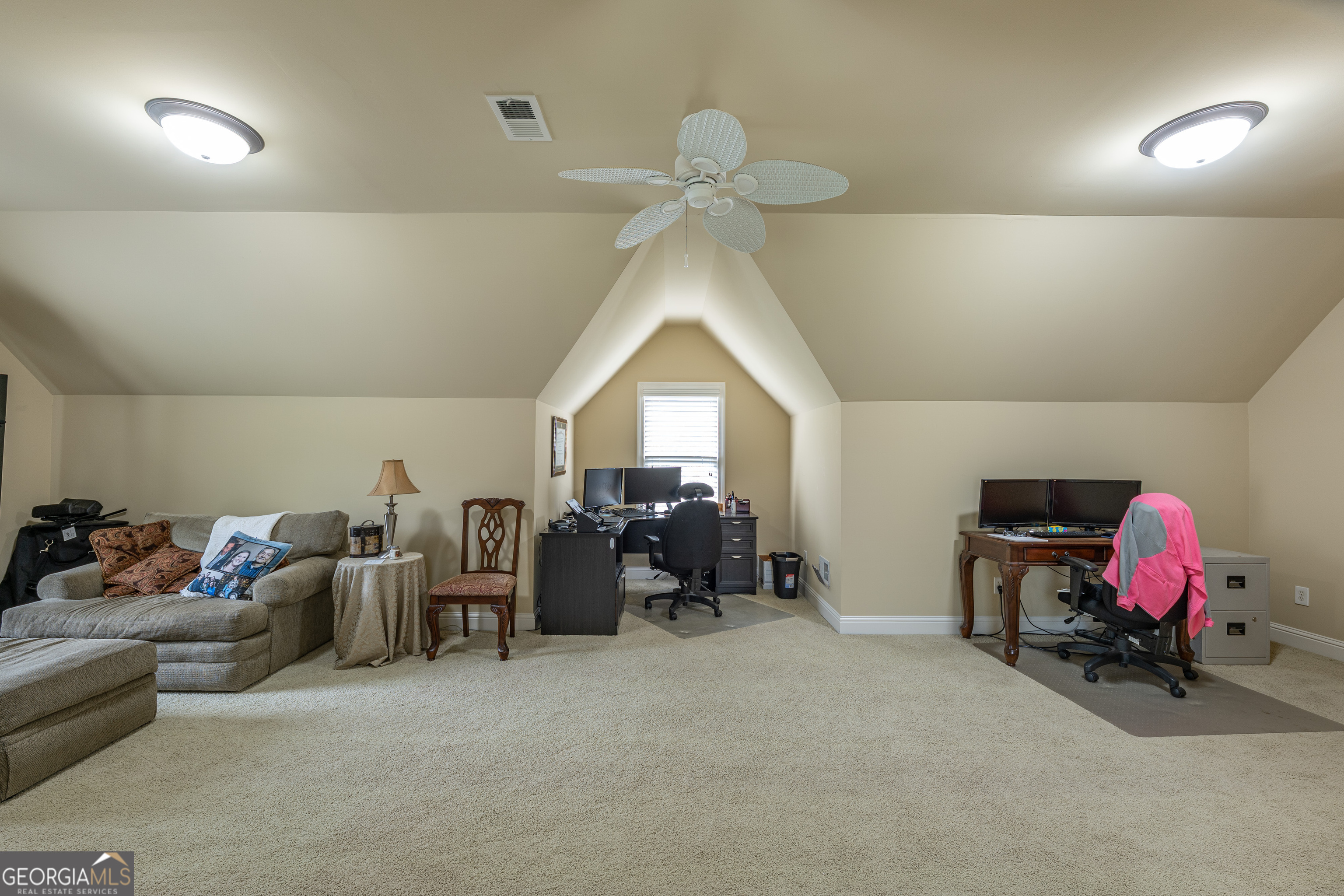 Brookview Manor - Residential