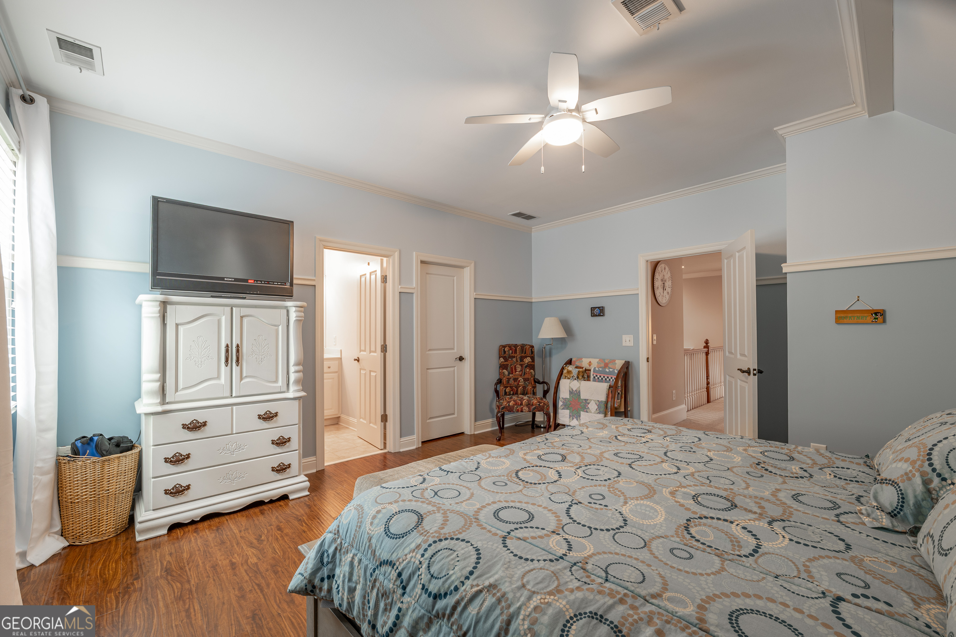 Brookview Manor - Residential